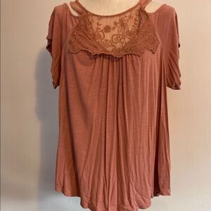 Women's Rust Lace Detail Top